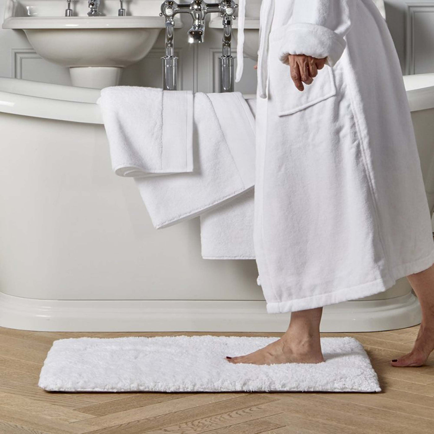 Hartford Plush Memory Foam Bath Mat Collection White