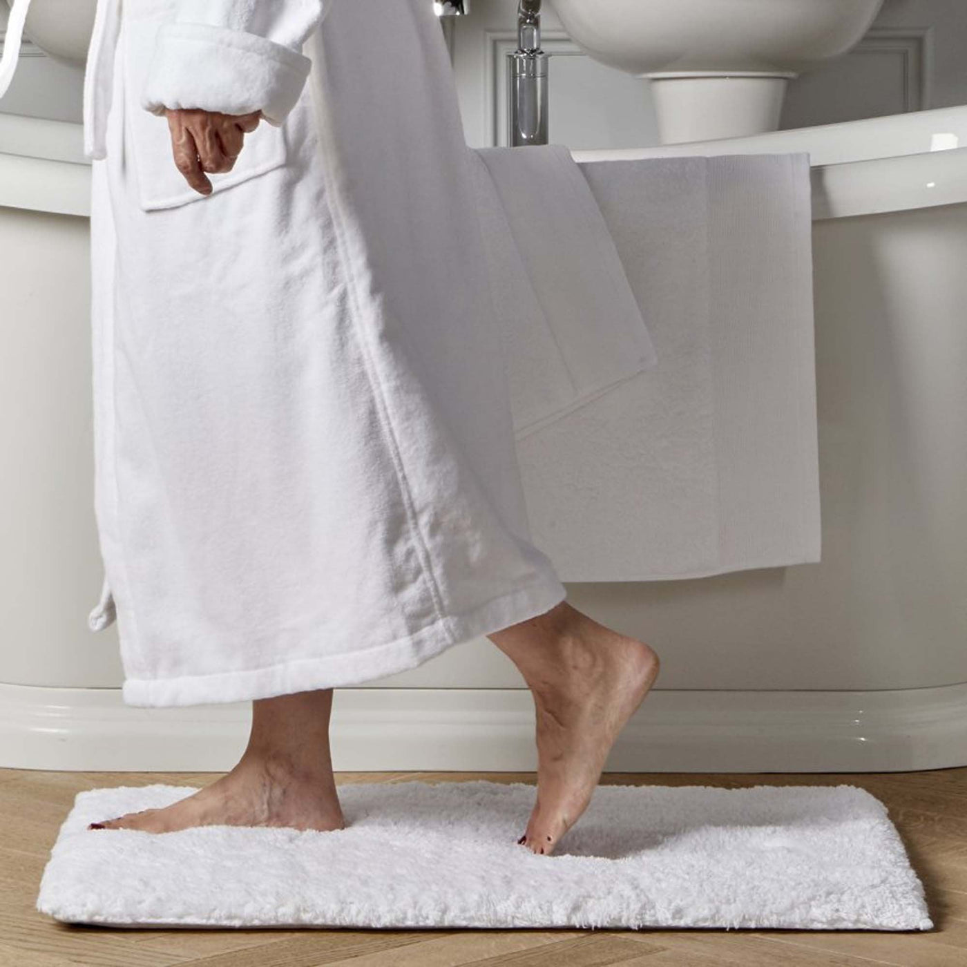 Hartford Plush Memory Foam Bath Mat Collection White